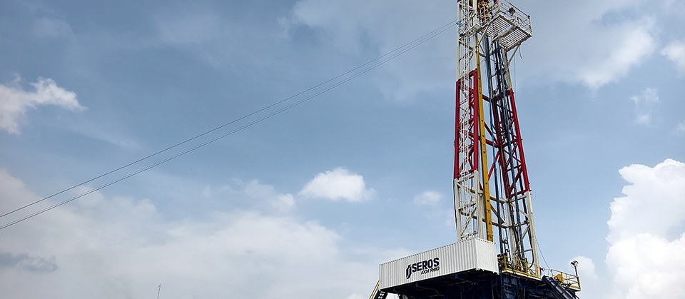India · 3000HP NOV drilling rig VFD. Field photograph from the company application-cases materials.